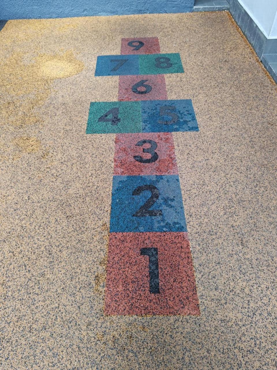 5min To Kl Trx Bukit Bintang For 6paxs Pangsapuri Kuala Lumpur